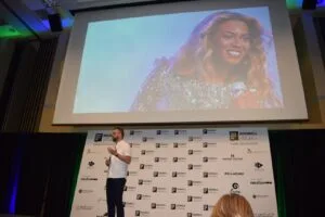 Michael Barber presenting “Making Lemonade: How Beyonce Can Teach the Modern Marketer to Rule the World” to Social Media Day Jacksonville